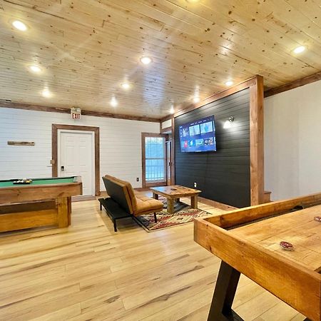 Lazy Bear Cabin Севьервилл Экстерьер фото
