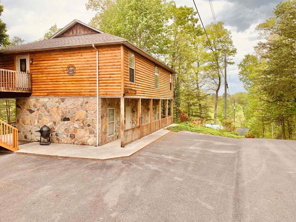 Lazy Bear Cabin Севьервилл Экстерьер фото