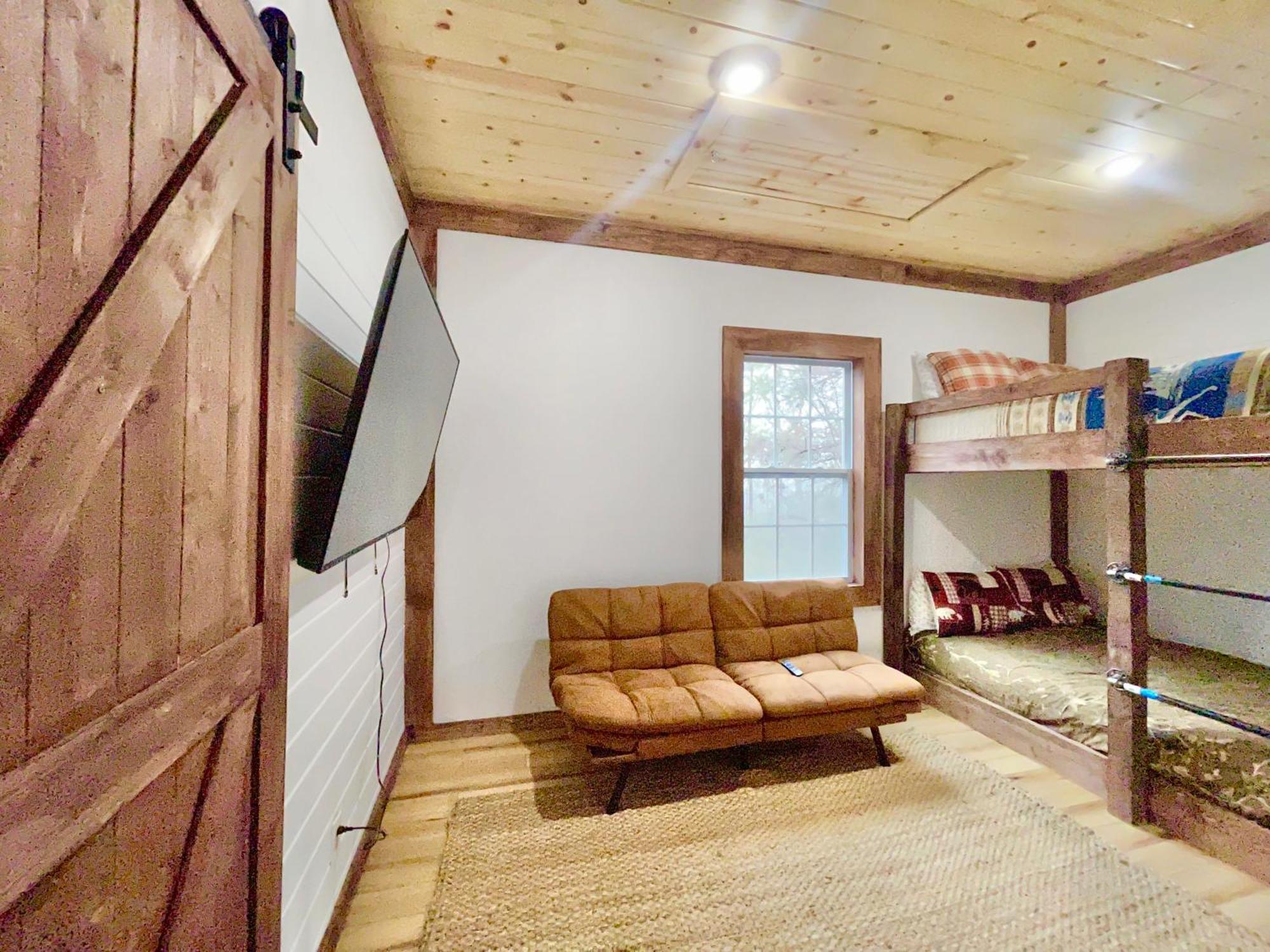 Lazy Bear Cabin Севьервилл Экстерьер фото